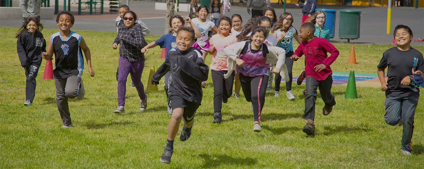 kids running